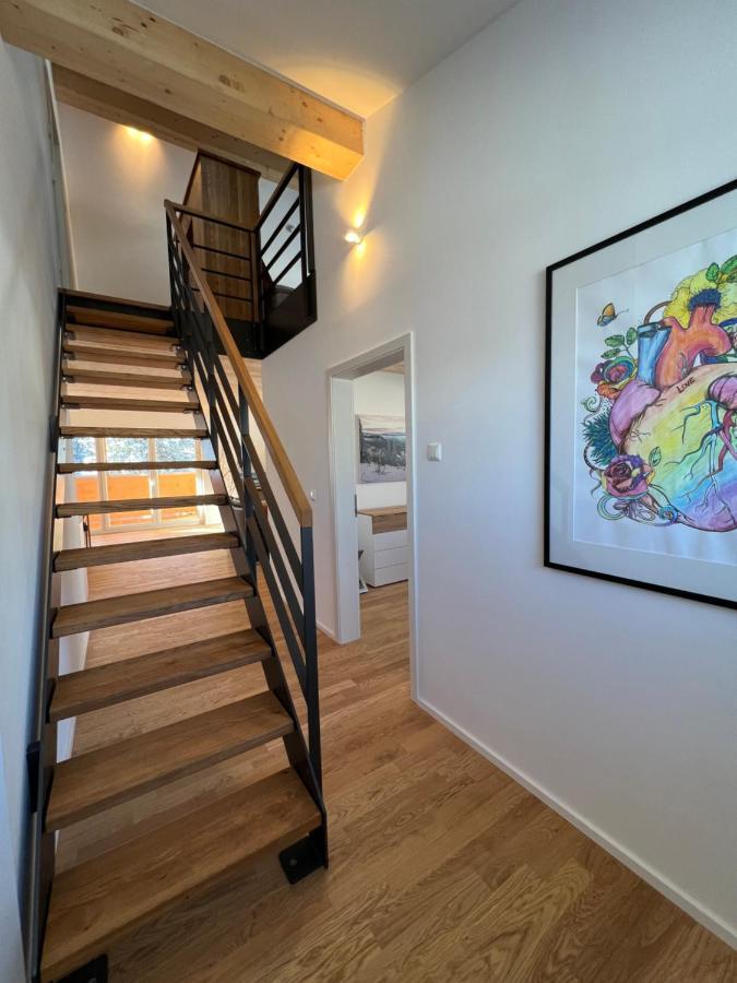 Haus Wiesenquelle, Deluxe-Apartment 'Feld & Berg' فيلدبرج المظهر الخارجي الصورة